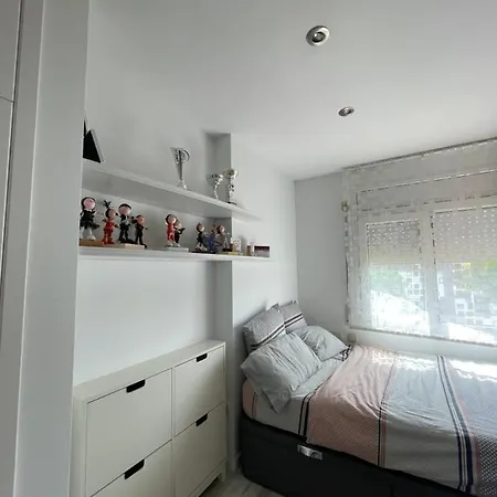 Casa Con Piscina Cerca De La Playa וידררס